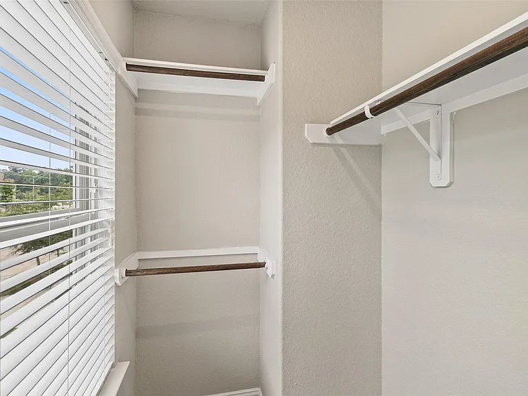 134 Moon Dance Ct — Photo 30
