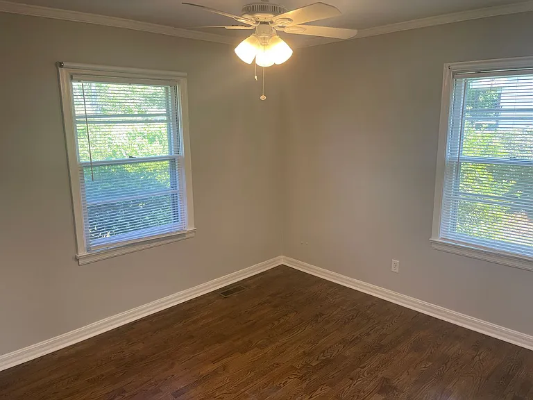 224 Wood Dale Dr — Photo 9