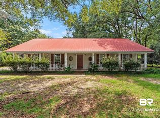 758 Dolphin Dr, Satsuma, AL 36572