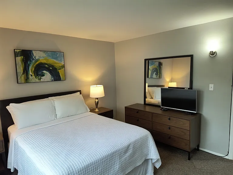 Cedar Village Apartments and Townhomes — Photo 23