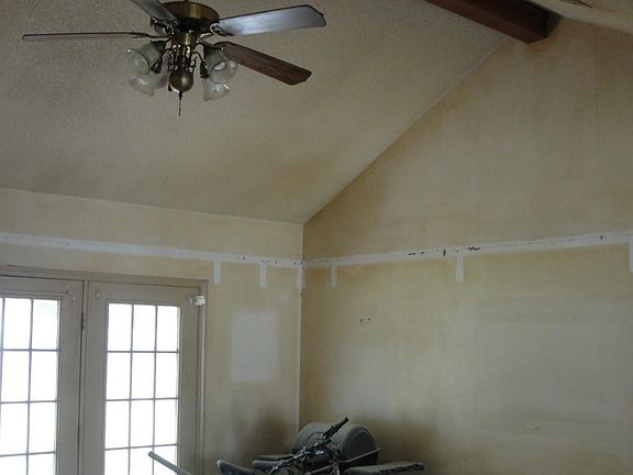 4th image of 1421 Whippoorwill Dr