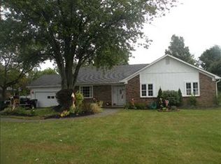 13322 Nottingham Rd, Fishers, IN 46038