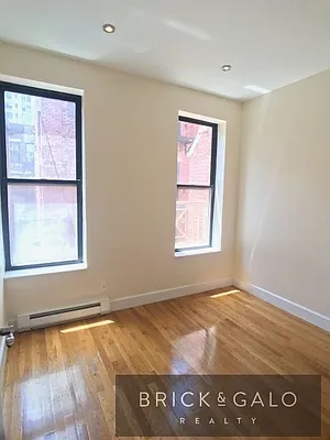 Rented by BRICK & GALO REALTY CORP | media 50