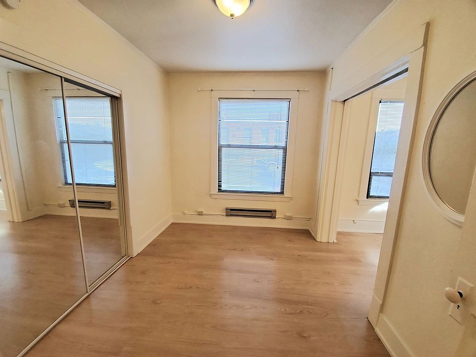 1st image of 206 Harvard Ave E #17457466