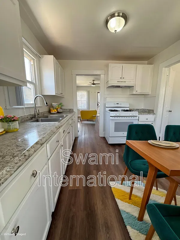 2 bed, 1.0 bath, 764 sqft, $2,095 — Photo 3
