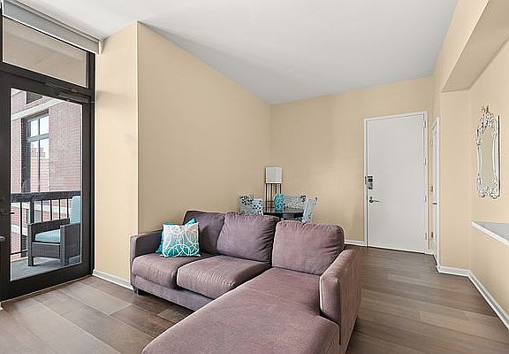 3rd image of 422 E 72nd St APT 23F