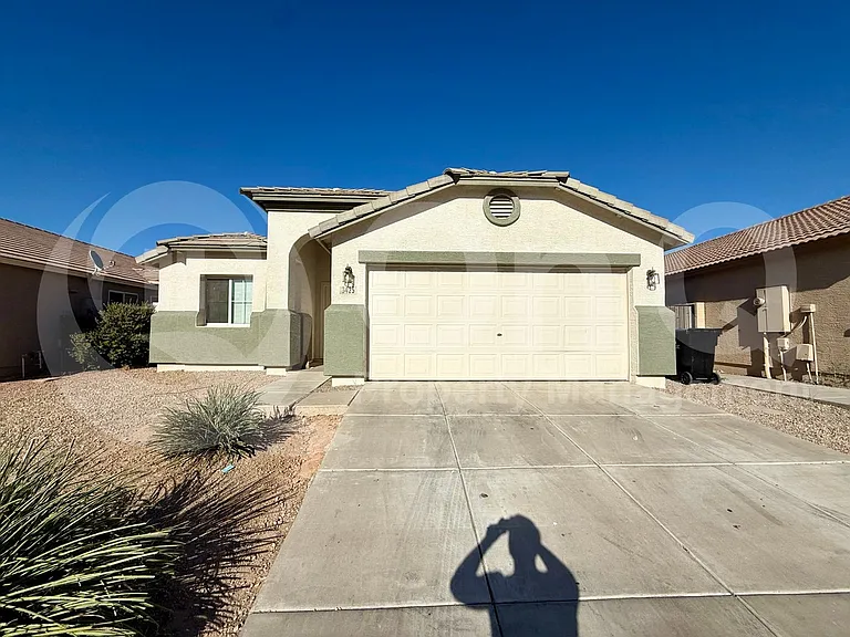 3425 S 95th Dr — Photo 1