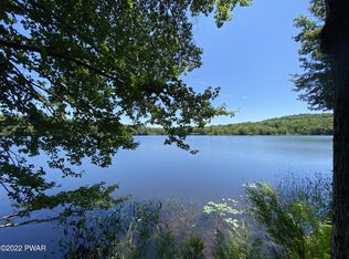 Stockport Tpke, Lake Como, PA 18437