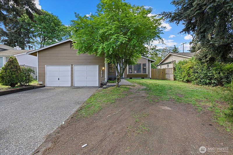 3rd image of 1813 SW 355th Place