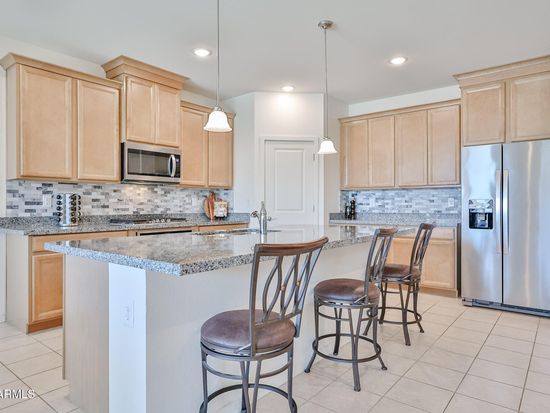 12341 W STATE Avenue, Glendale, AZ 85307