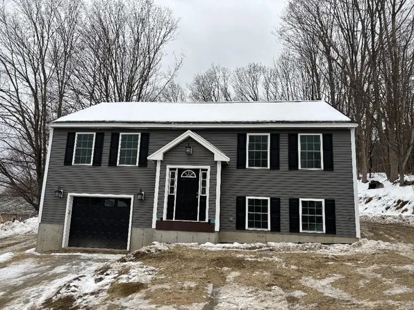 16 Chapel Street, Winchester, NH 03470