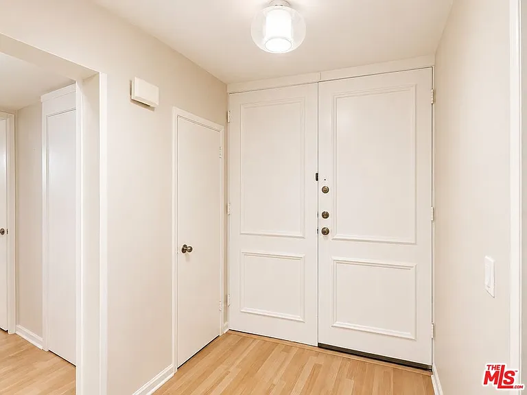 5870 Green Valley Cir #129 — Photo 3