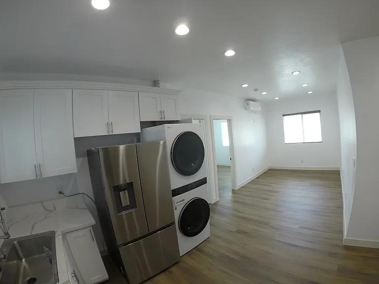 4902 Coke Ave #2 — Photo 16