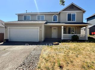 2411 N Heron Dr, Ridgefield, WA 98642