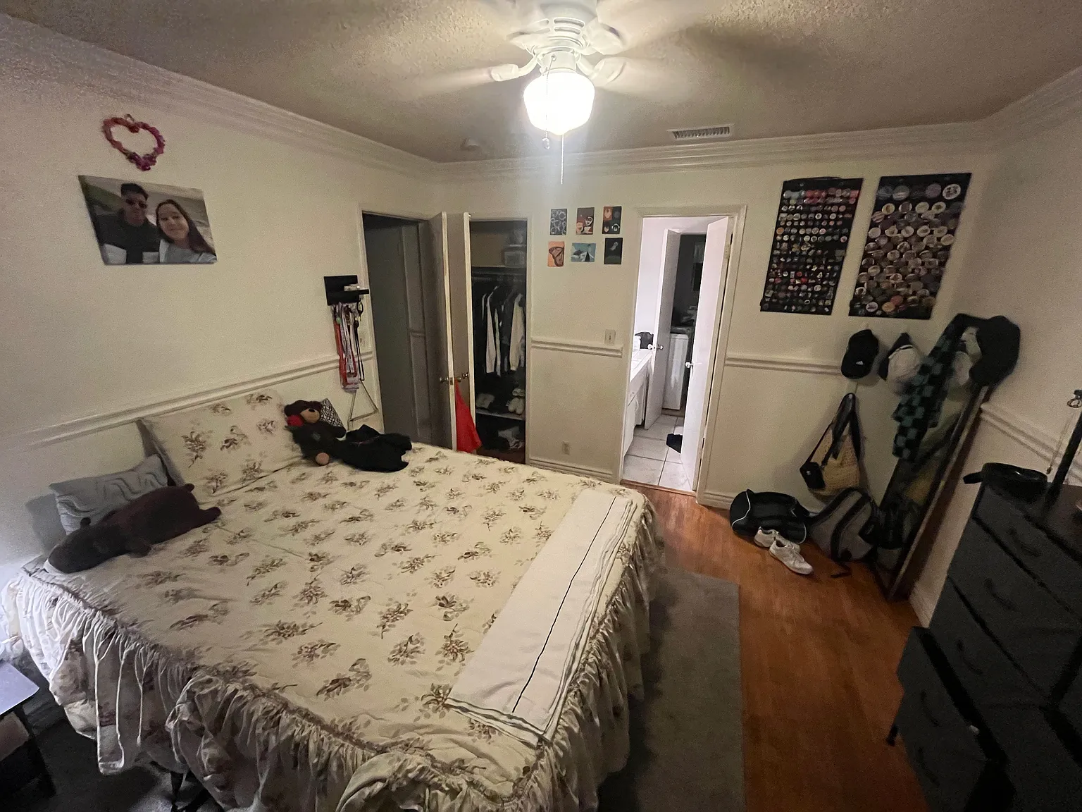 4 bed, 1265 sqft, $1,200 — Photo 1