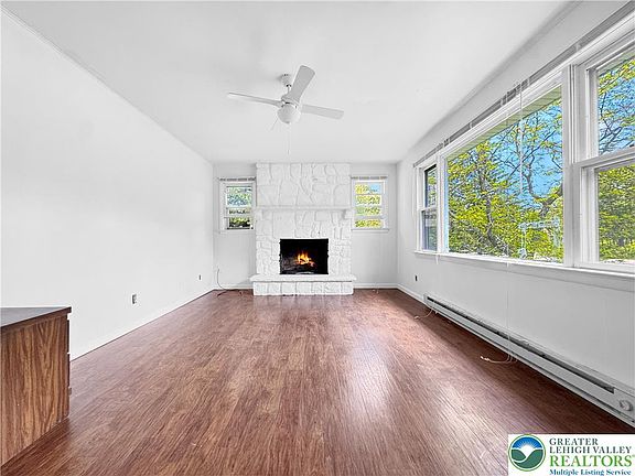 4th image of 183 Island Dr