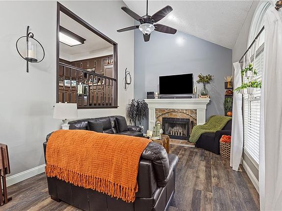 5th image of 7808 NW Seymour Ct