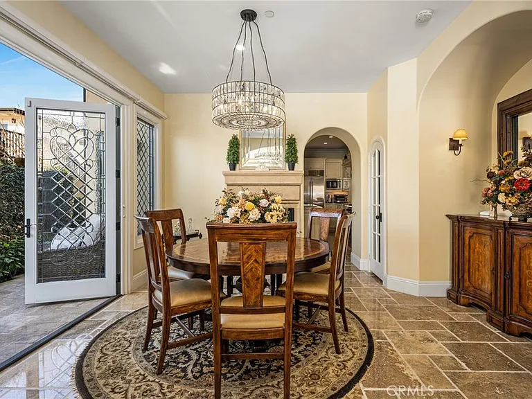 3222 Clay St — Photo 45