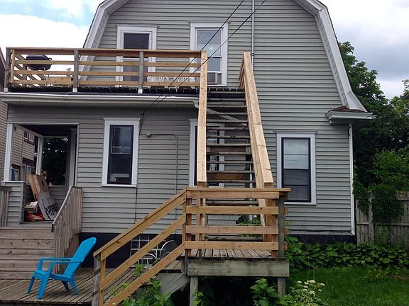3rd image of 2719 Aldrich Ave S