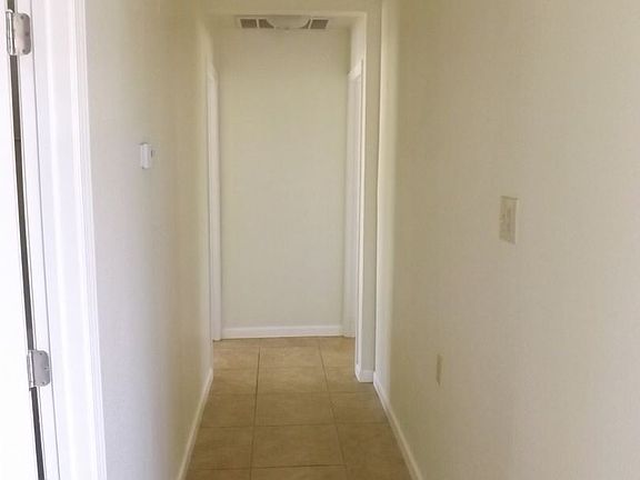 5th image of 5190 Linda Lee Dr