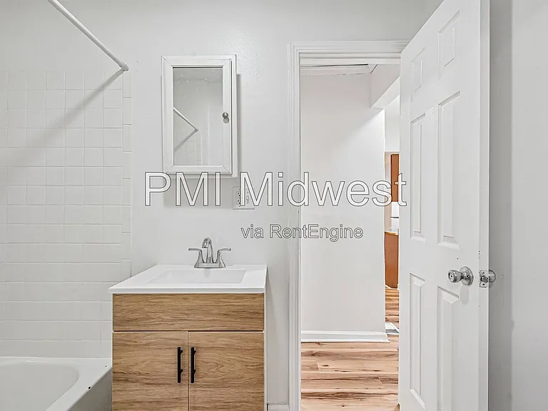 3118 W 9th St — Photo 20