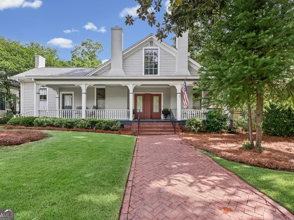 9 Temple Ave, Newnan, GA 30263