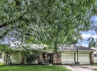 7226 Sunlight Ln, Houston, TX 77095