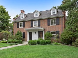 874 Bluff St, Glencoe, IL