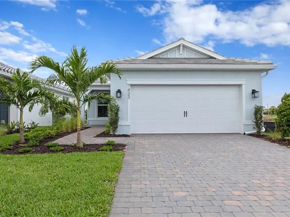 7433 Blue Salvia DR, NORTH FORT MYERS, FL 33917