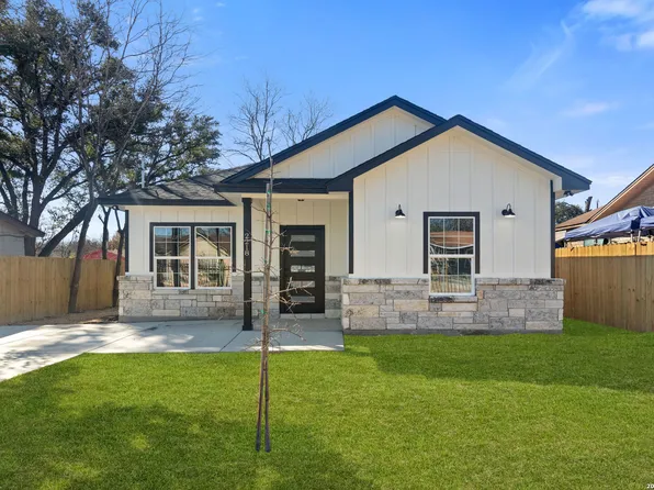 2218 W Wildwood DR., San Antonio, TX 78201