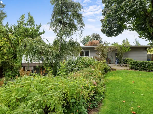 5355 SE El Centro Way, Milwaukie, OR 97267