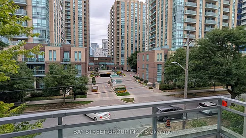 21 Olive Ave #Townhouse 201 Photo 1