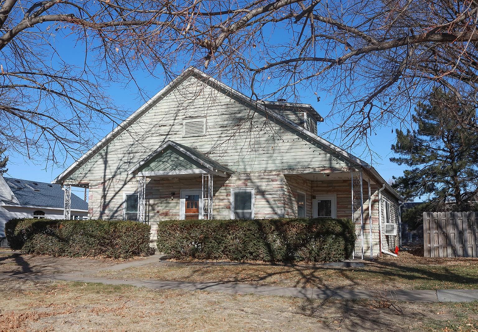 1008 Elm St, Arapahoe, NE 68922 Zillow