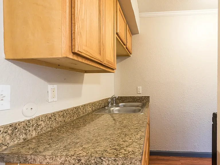 1505 W Lovers Ln #3 — Photo 12