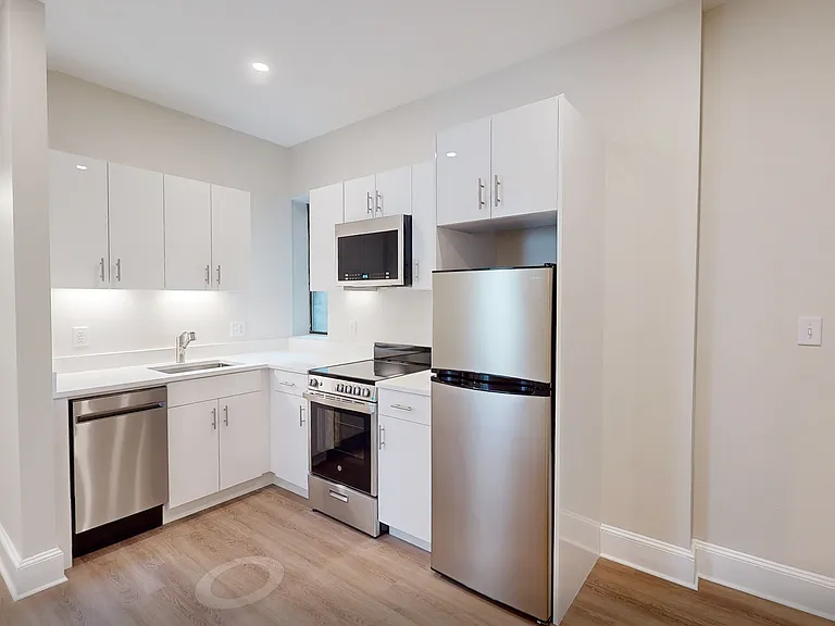 833 Beacon St #106 — Photo 3