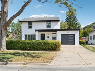 1545 McDaniels Ave, Highland Park, IL
