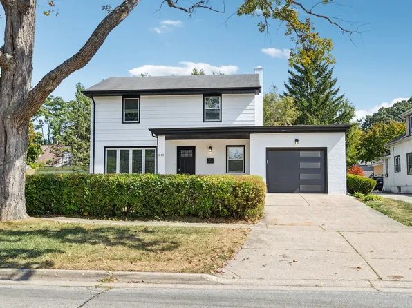 1545 McDaniels Ave, Highland Park, IL 60035