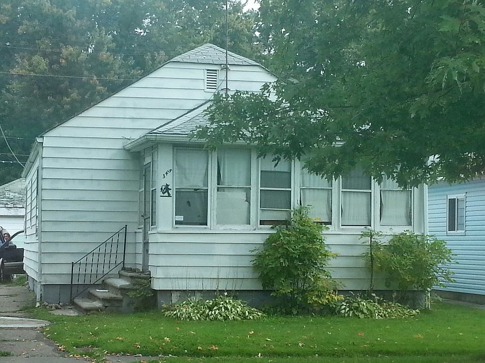 1st image of 345 E Bernhard Ave