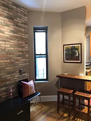 Rented by Fay Kong, LREB | media 22