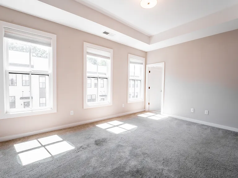 1388 La France St #5 — Photo 15