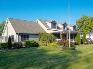408 W Main St, Oak Harbor, OH 43449
