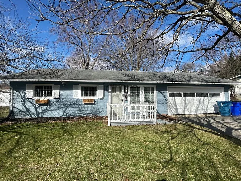 635 Yacavona St — Photo 1
