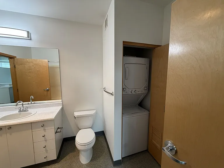 Bookmark Apartments — Photo 16