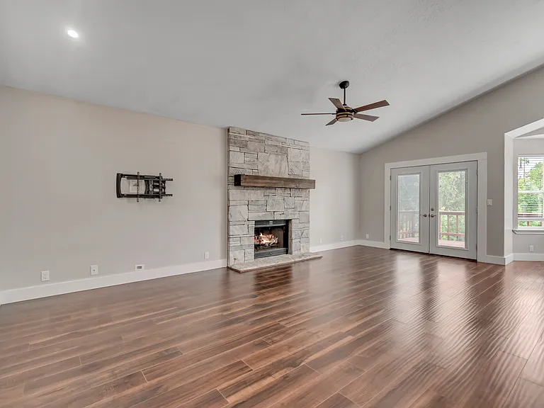 2154 E Wasatch Blvd — Photo 25