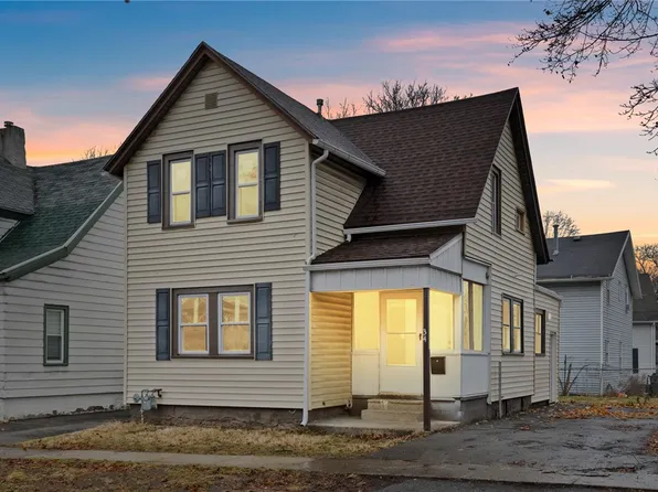 34 Locust St, Rochester, NY 14613