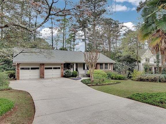 3rd image of 2295 Tanglewood Rd