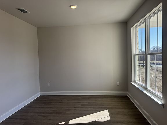 4th image of 136 Dahlia Dr Lot 398