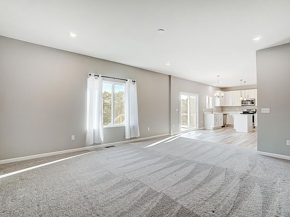 5th image of 12079 Ambruzzi Dr