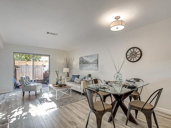 3rd image of 6147 Camino Verde Dr APT B