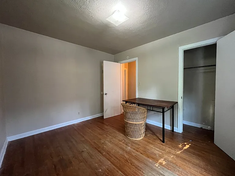 728 N Marion Ave — Photo 23